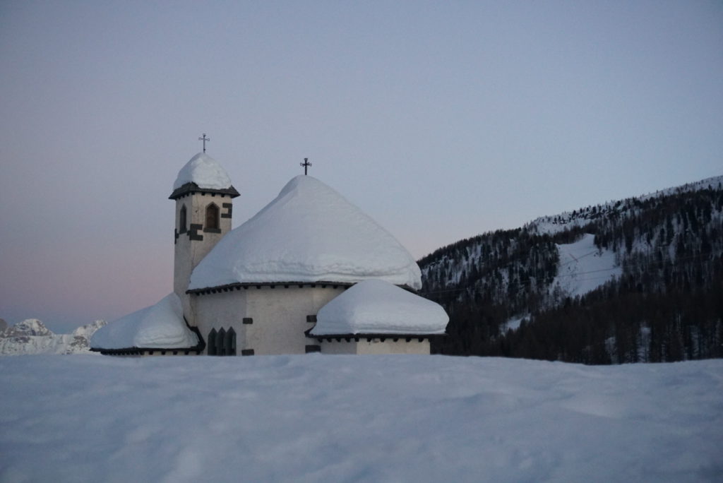 Vigo Di Fassa is een goede uitvalsbasis om te overnachten maar dat kan evengoed in Canazei, Campitello of Pozza di Fassa. 