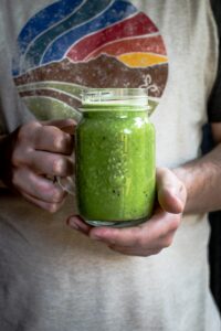 Make green smoothies during quarantine